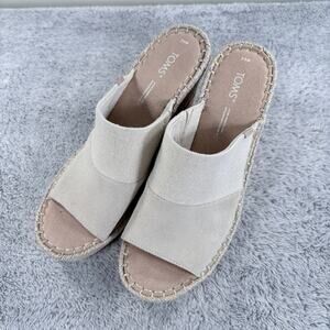 TOMS Beige Espadrille Wedge Sandals Slip On Comfort Stitching Size 8.5 EUC